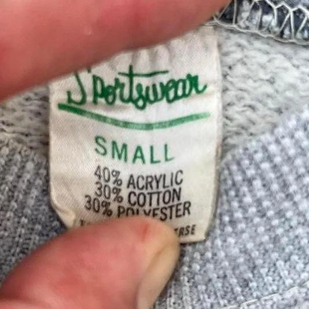 80s MacGregor Sportswear Crewneck Sz Small 18 x 22.5